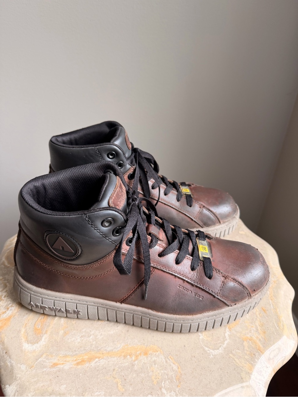 Airwalk Deuce Size 11.5 composite toe work shoes brown